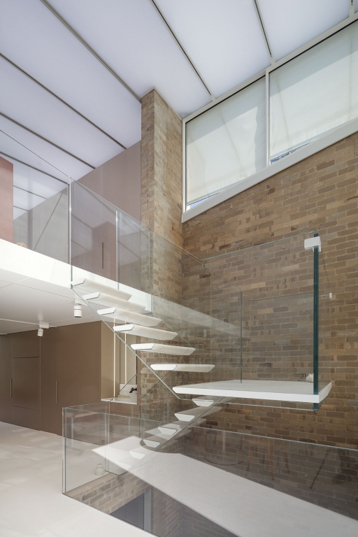 glass-nature-light-–-featherston-house-unit-2