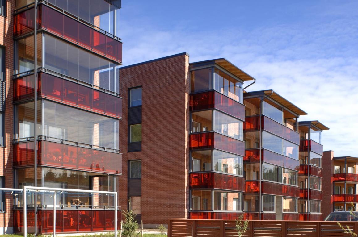 deep-red-balconies-oulu-finland-2